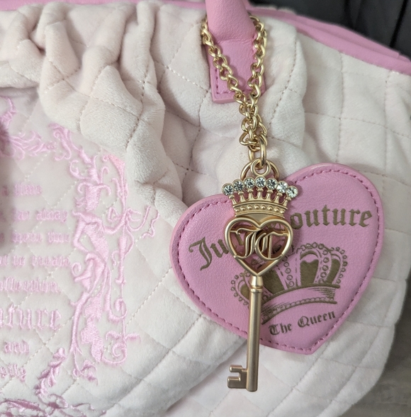 Juicy Couture Pink and Cream Puffy Shoulder Bag - Picture 3 of 3